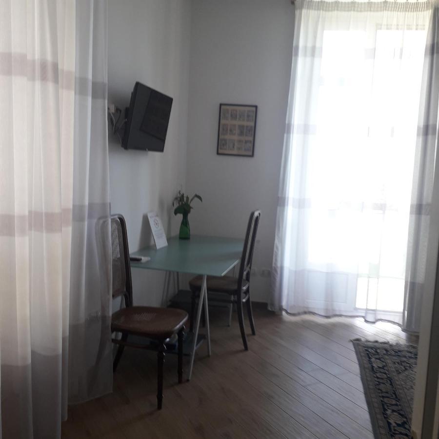 B&B Villa Ocsia Сан-Джорджо-а-Кремано Екстер'єр фото