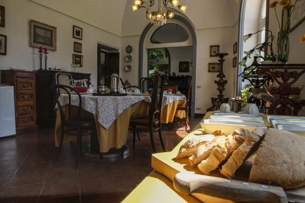 B&B Villa Ocsia Сан-Джорджо-а-Кремано Екстер'єр фото