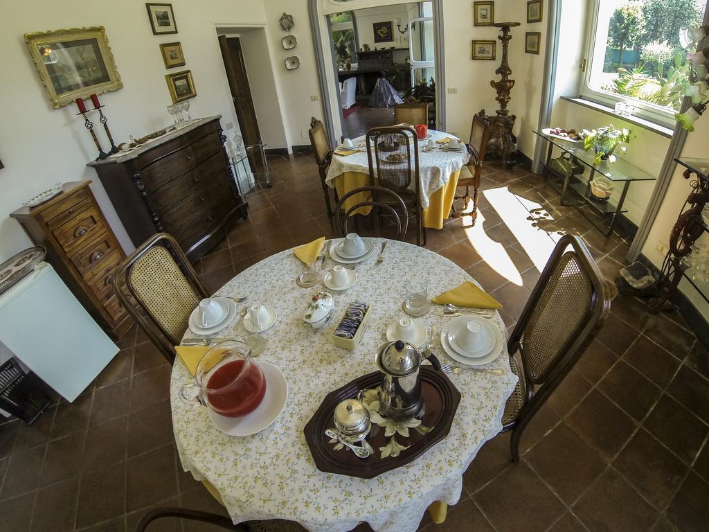 B&B Villa Ocsia Сан-Джорджо-а-Кремано Екстер'єр фото