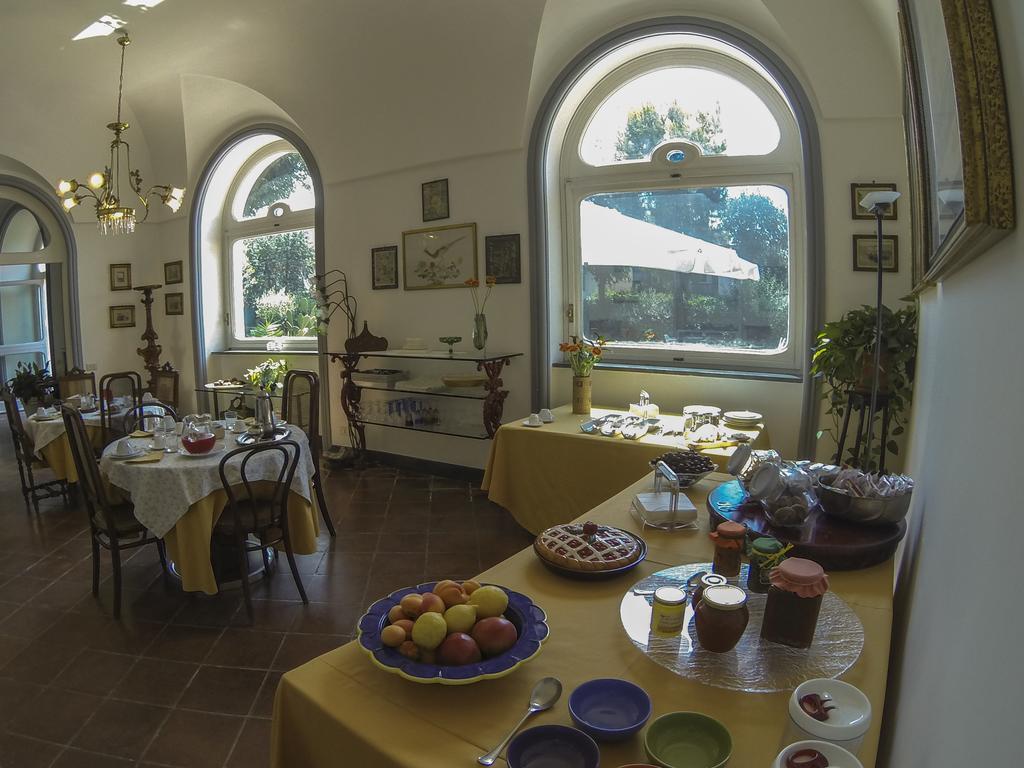 B&B Villa Ocsia Сан-Джорджо-а-Кремано Екстер'єр фото
